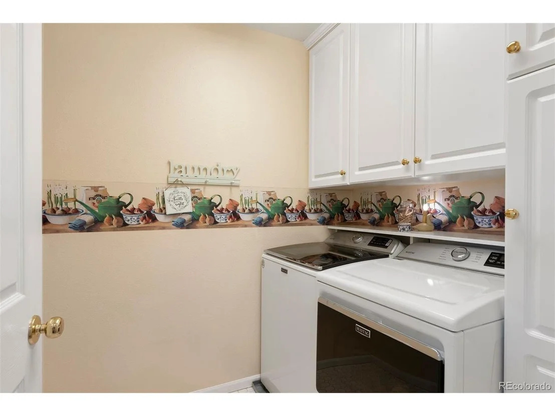 Photo of 4758 Adelaide Pl