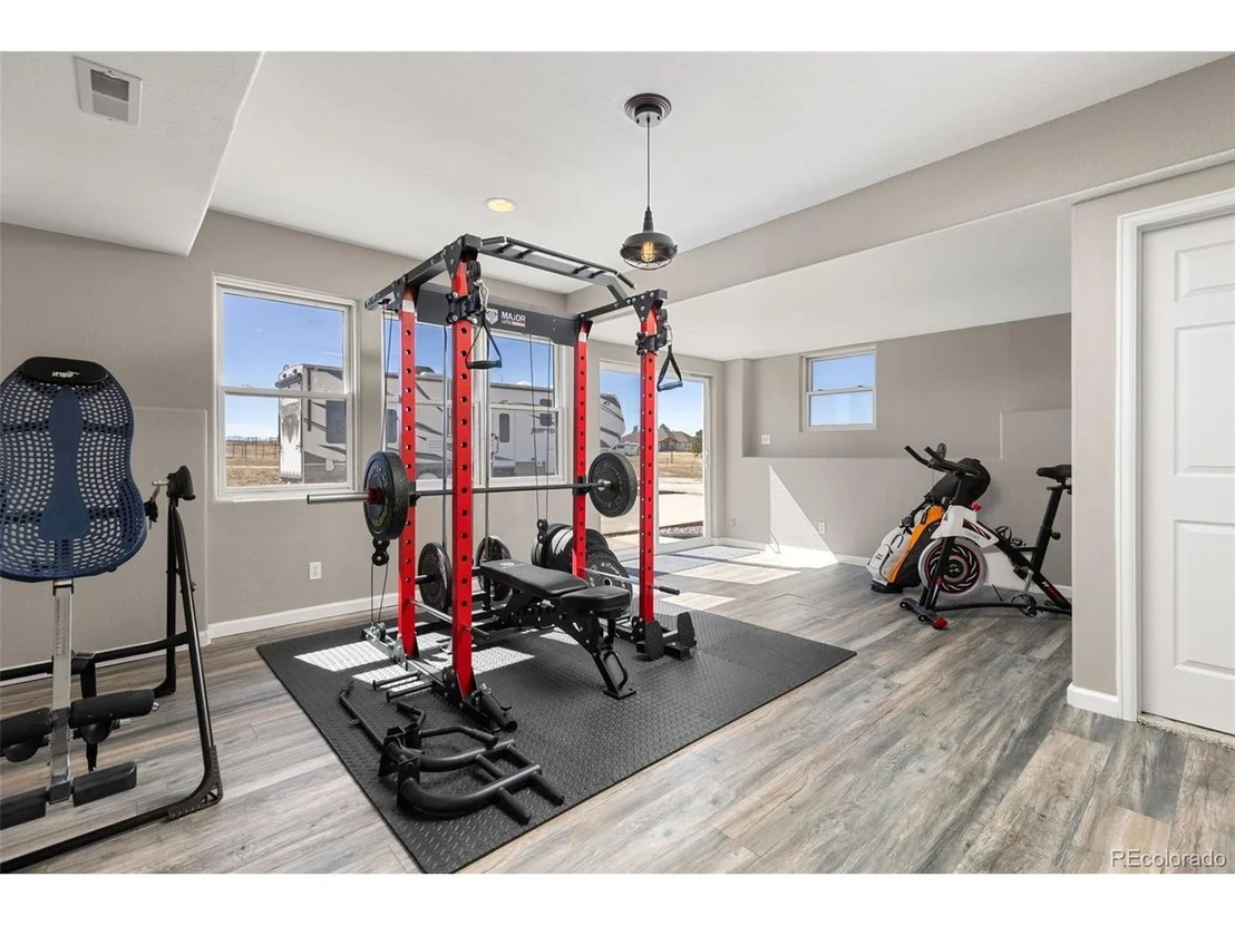 Photo of 6690 Sunset Cir