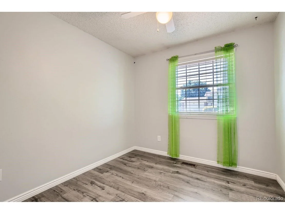 Photo of 4413 E 107th Cir