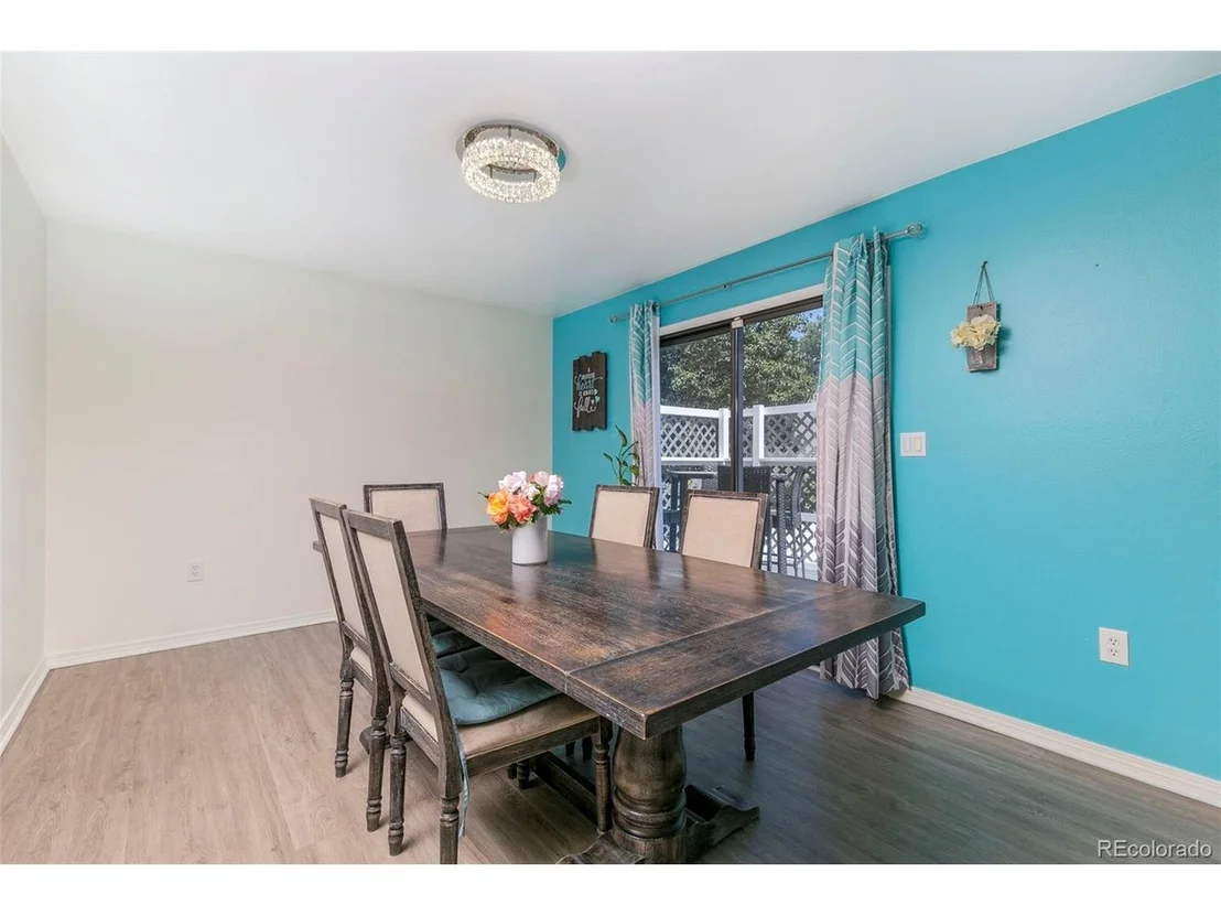 Photo of 424 Voiles Dr