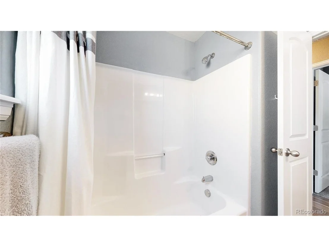 Photo of 489 Territory Ln