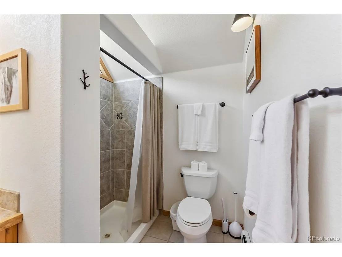 Photo of 1375 Roberts Rd
