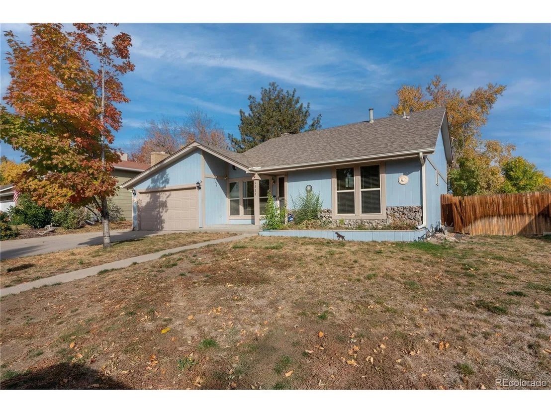 Photo of 9511 Sierra Dr