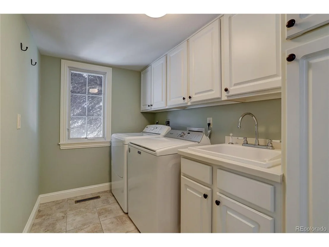 Photo of 7172 S Glencoe Cir