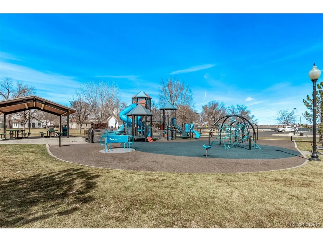 Photo of 891 Shirttail Peak Dr