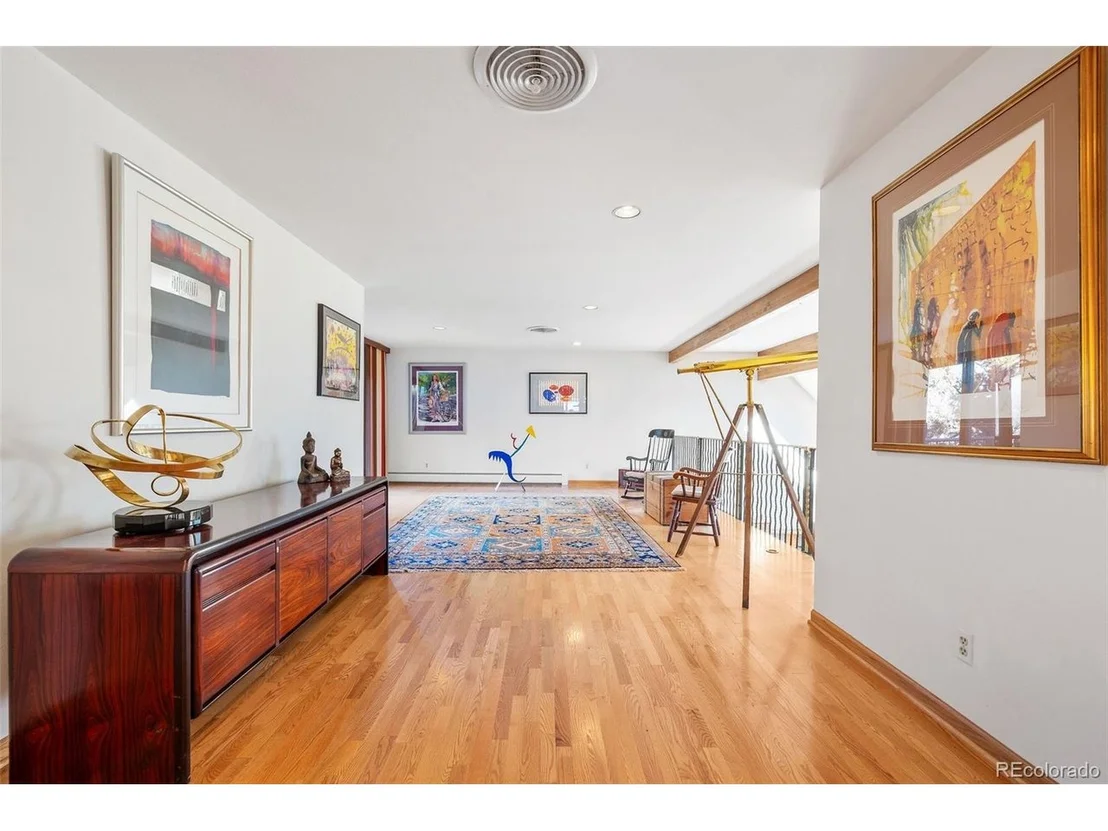 Photo of 625 Grape St