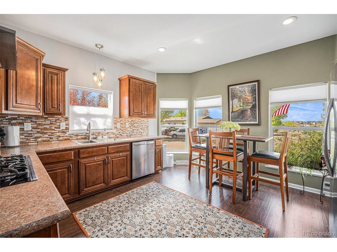 Photo of 7930 Larkspur Cir