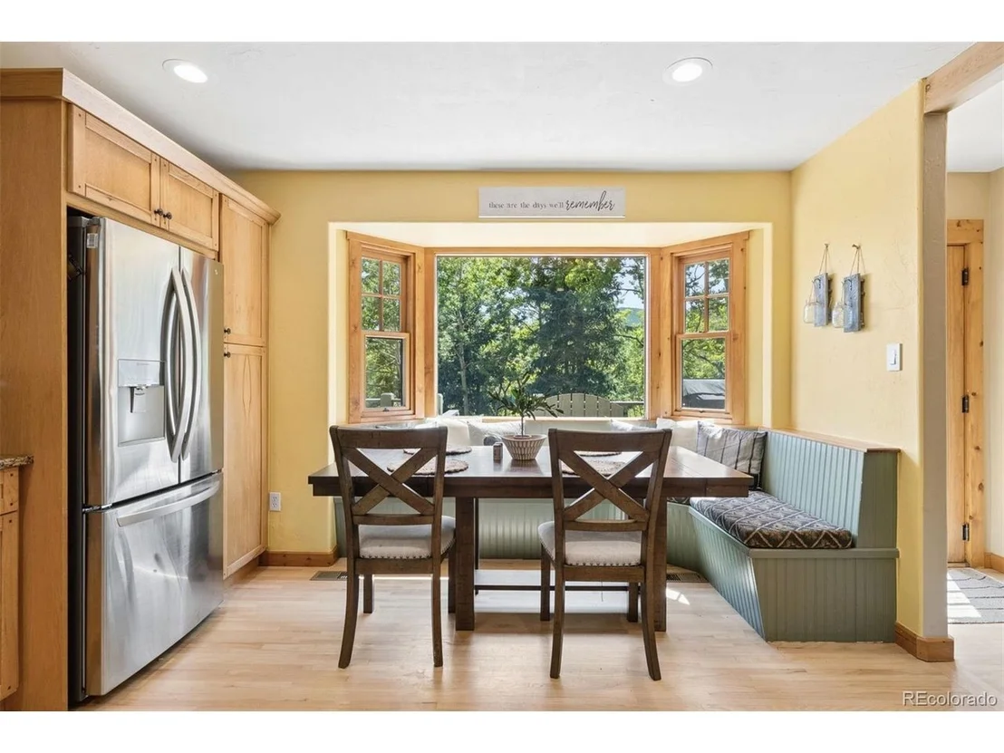 Photo of 4388 Witter Gulch Rd