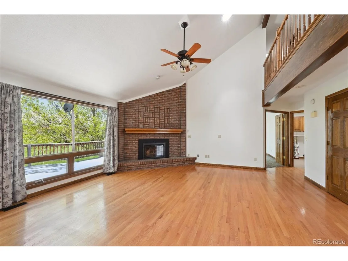 Photo of 1105 Oakhurst Dr
