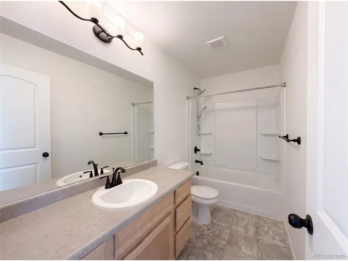 Photo of 1726 Thrive Dr