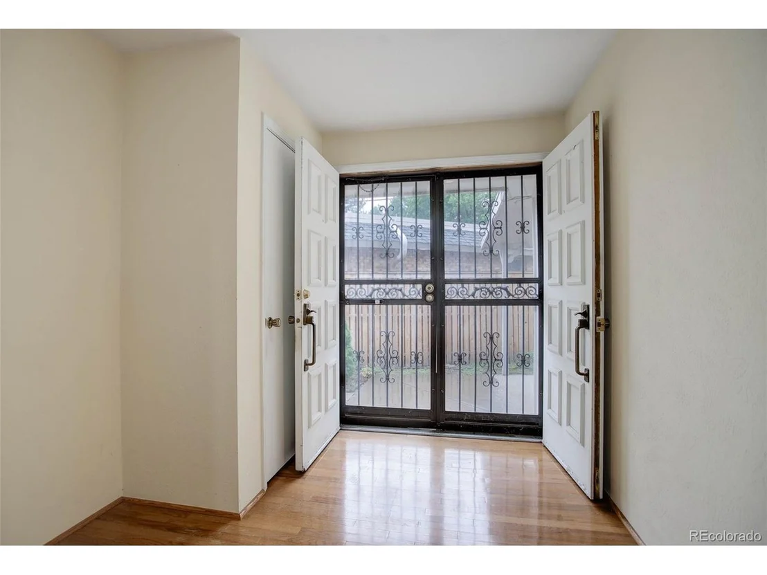 Photo of 42 Eagle Dr