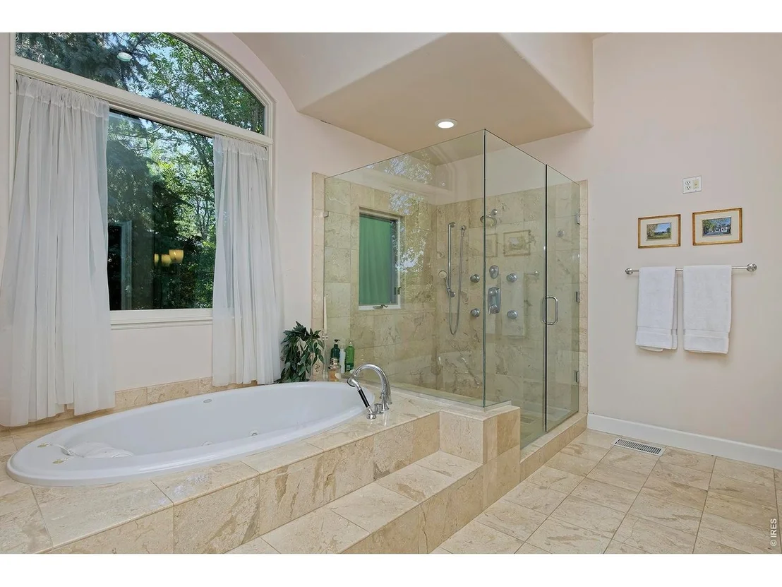 Photo of 7701 Brockway Dr