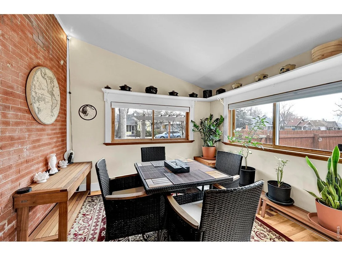 Photo of 1401 3rd Ave
