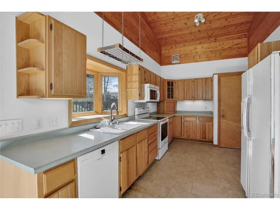 Photo of 4030 Ridge Rd