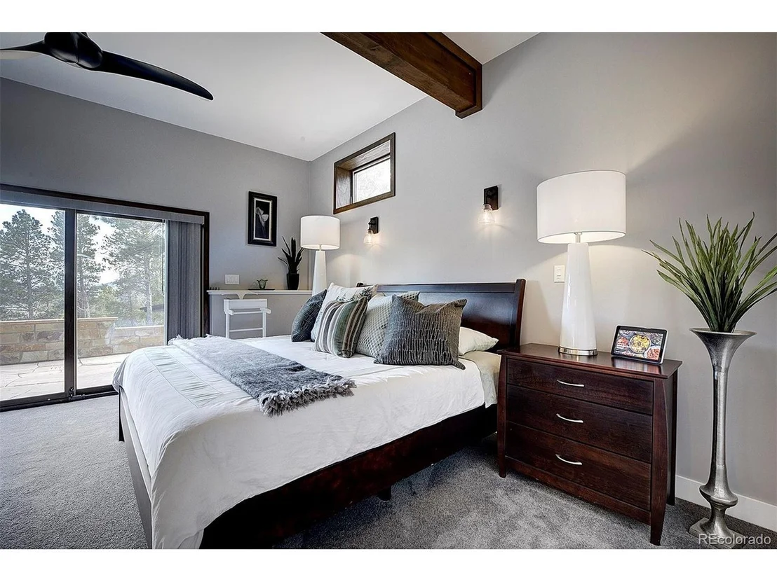 Photo of 94 Crest View Dr