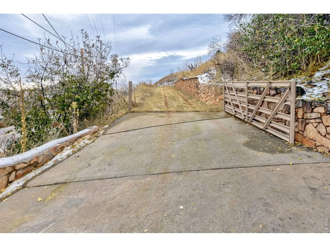 Photo of 6041 Olde Stage Rd