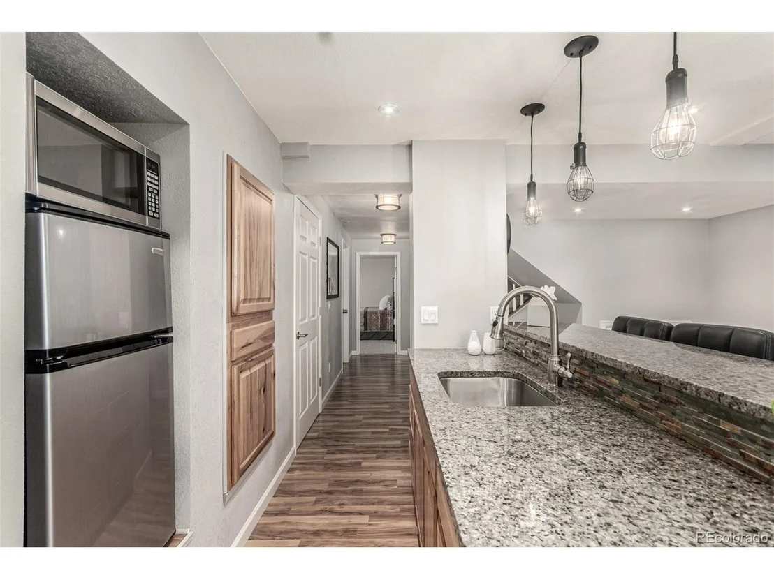 Photo of 392 Driftwood Cir