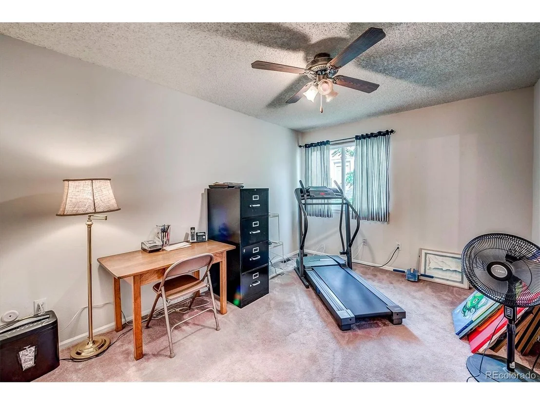 Photo of 8007 W 78th Cir
