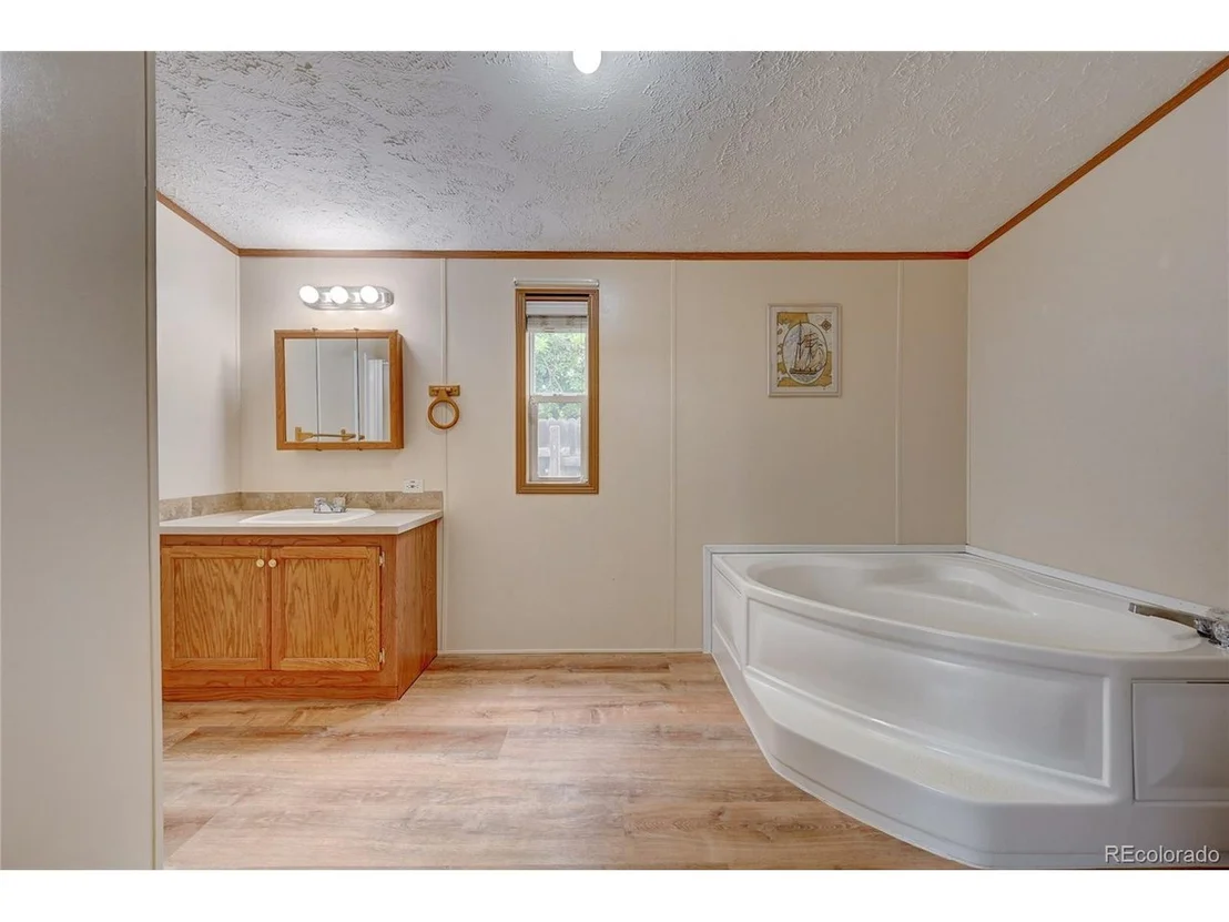 Photo of 1019 Macdavidson Cir