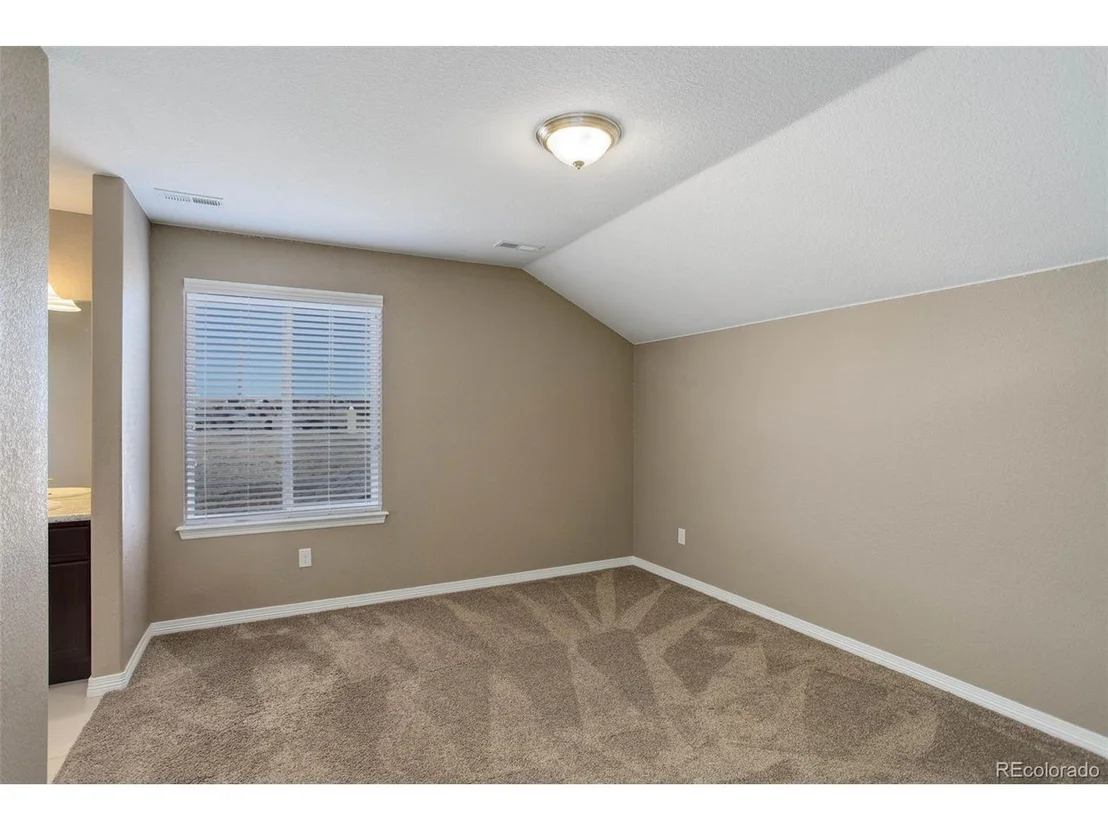 Photo of 2617 Loyd Cir