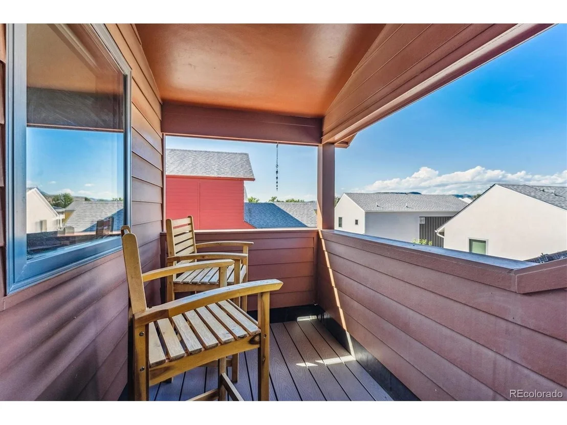 Photo of 6942 Juniper Ct