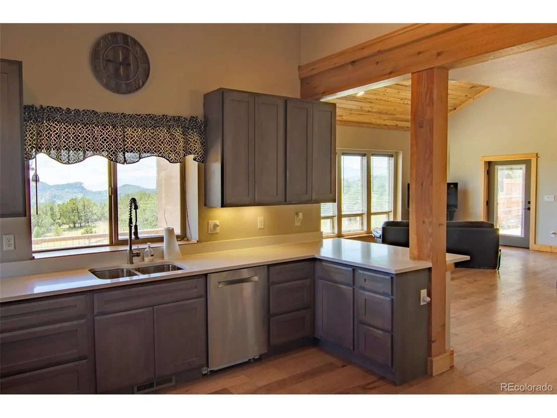 Photo of 511 Red Feather Rd