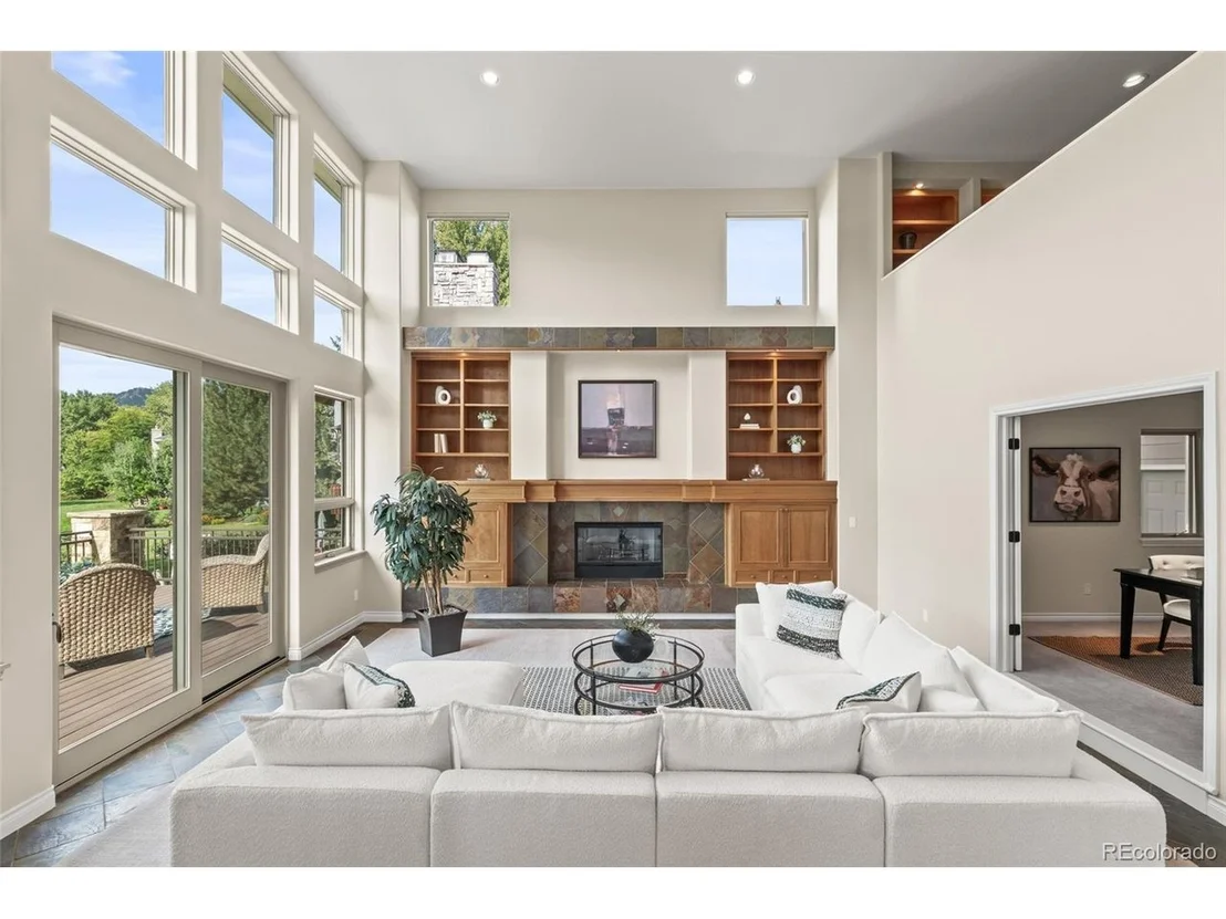 Photo of 2512 Premier Pl