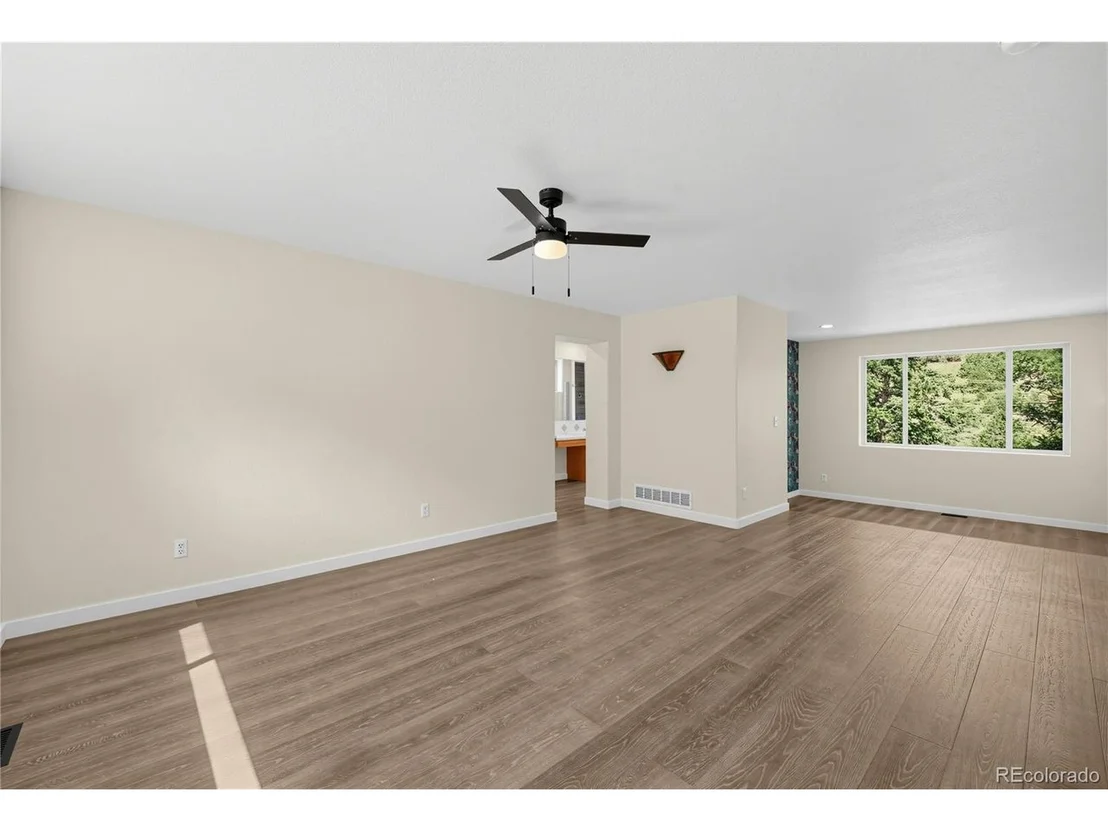 Photo of 100 Elk Valley Way