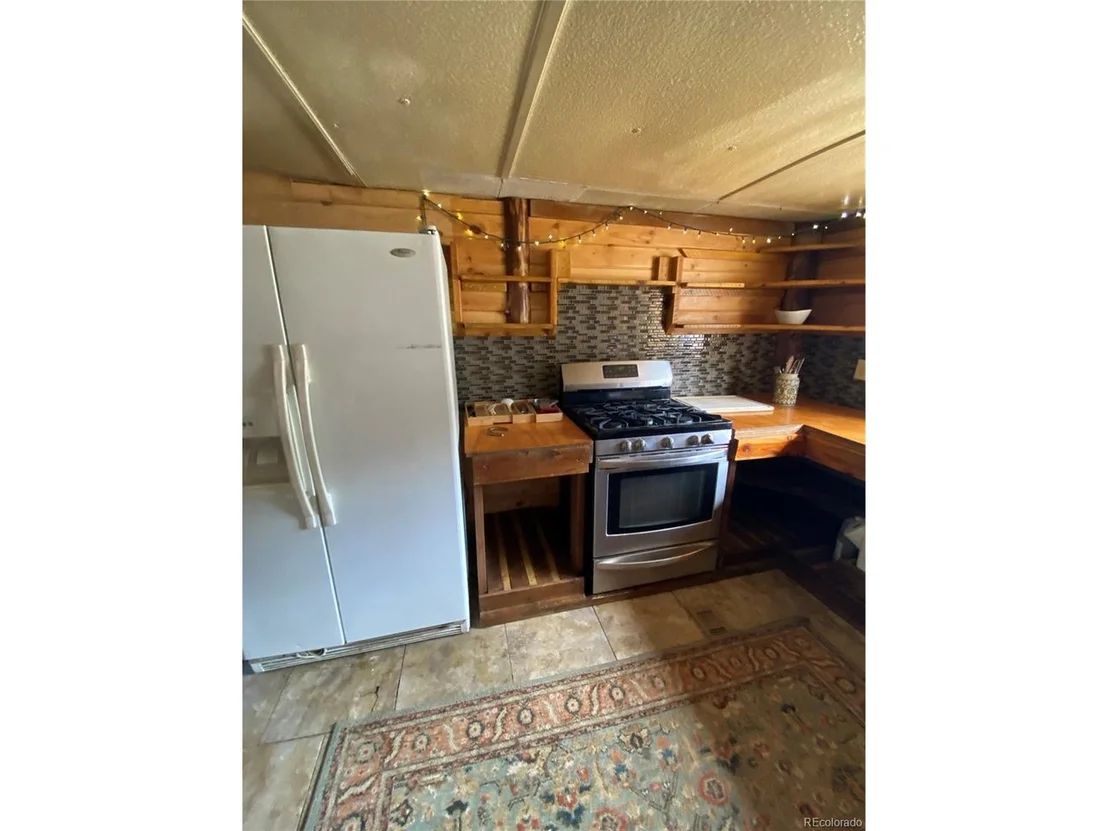 Photo of 1039 25TH Trl