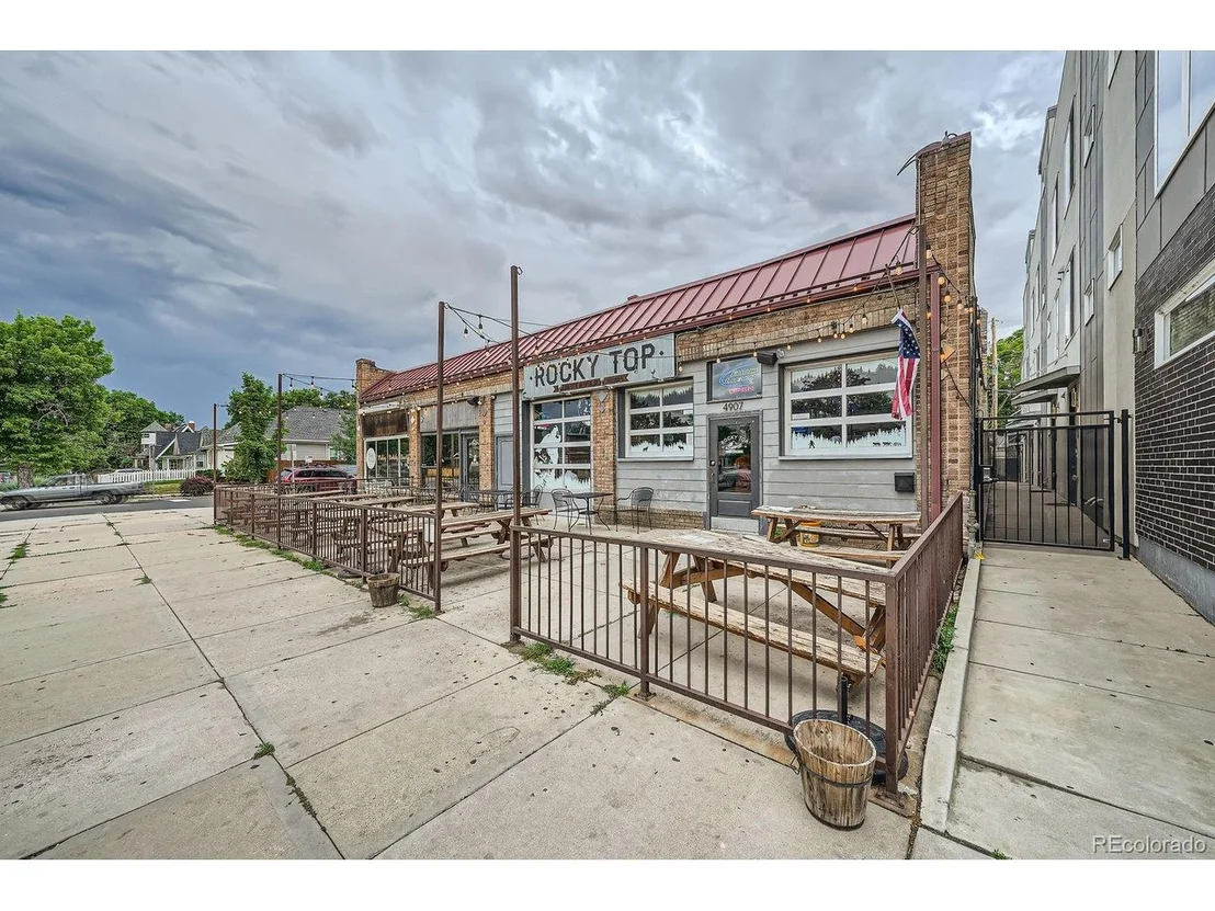Photo of 5127 Lowell Blvd