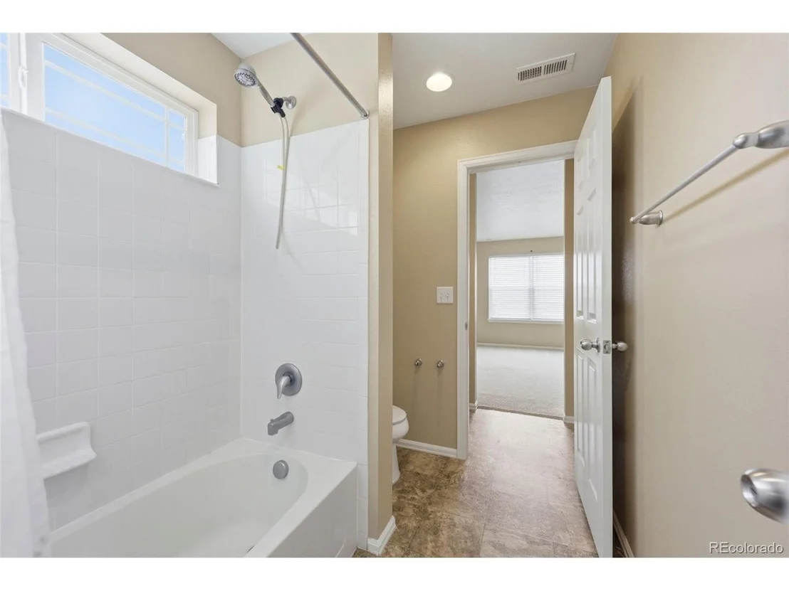Photo of 42007 Westchester Cir