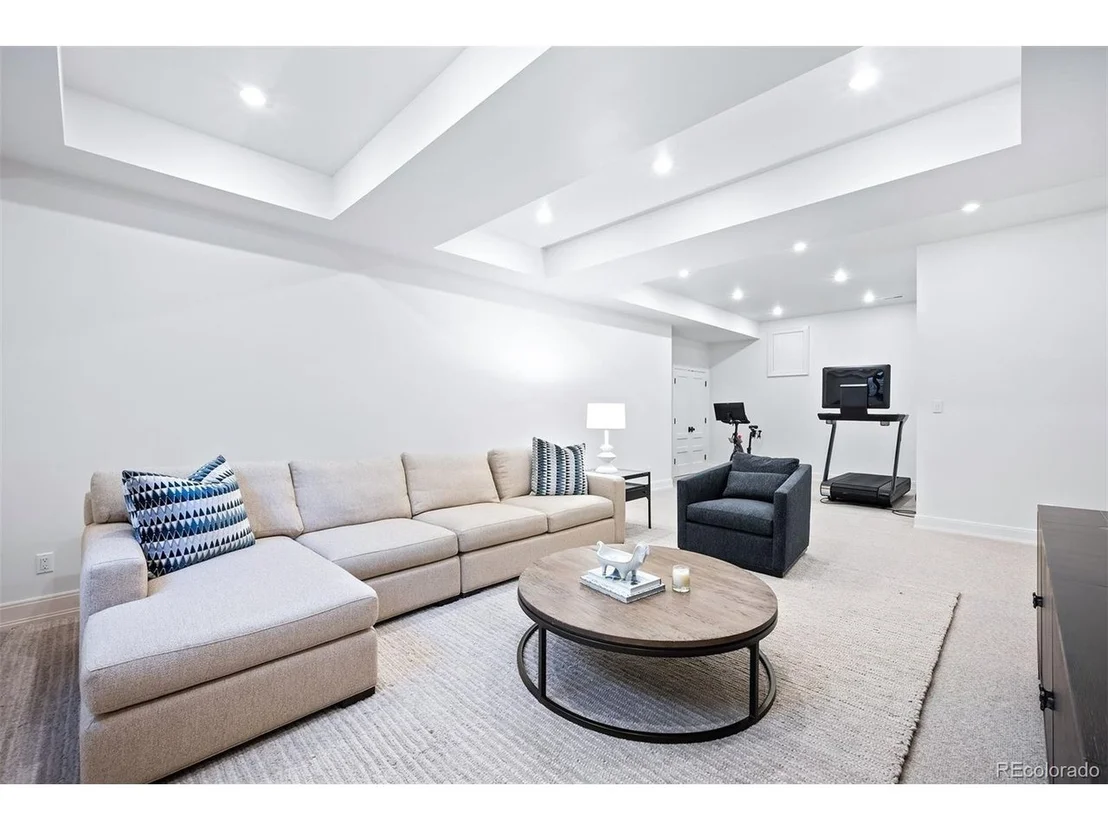 Photo of 346 Elm St