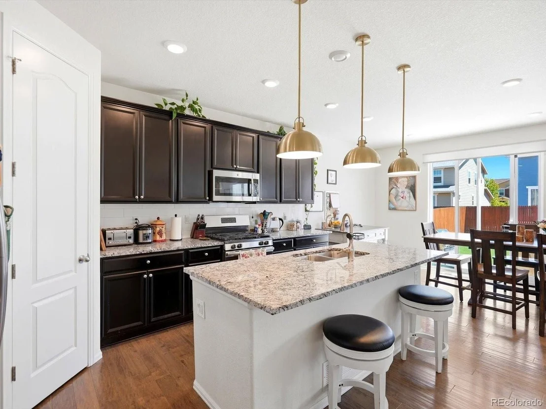 Photo of 15006 Vienna Cir