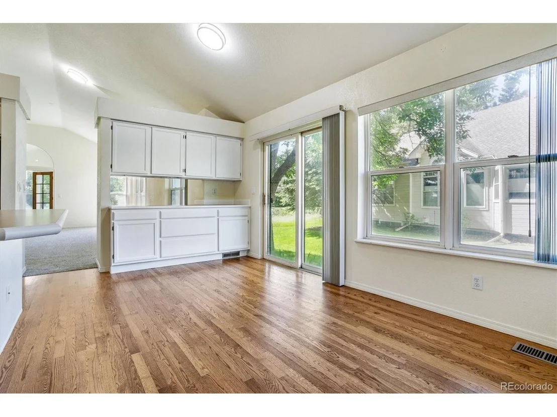 Photo of 308 Diamond Cir