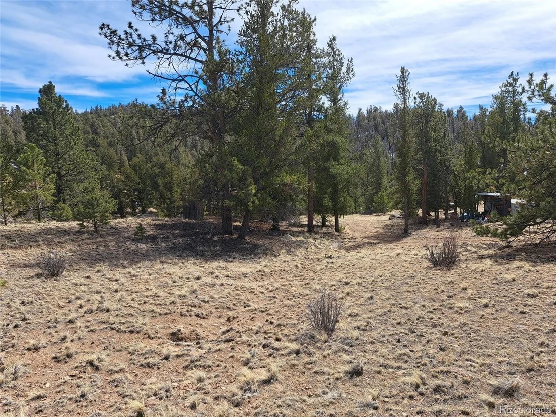 Photo of 369 Summit Rd