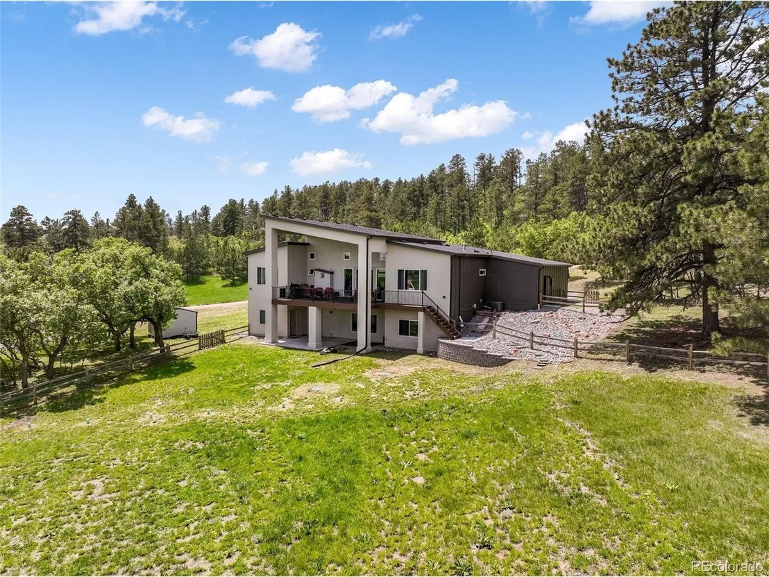 Photo of 3630 Mesa Verde Rd