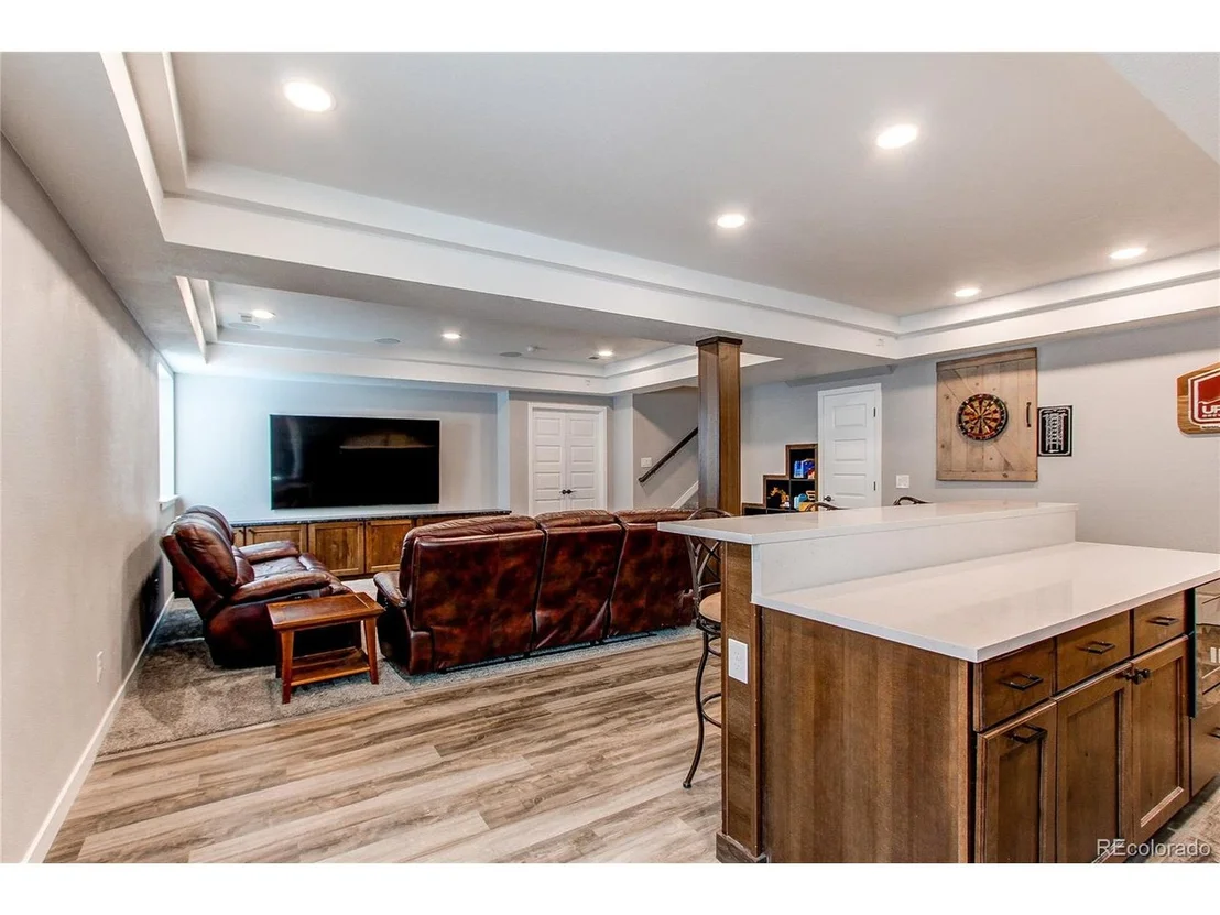 Photo of 2 Equinox Cir
