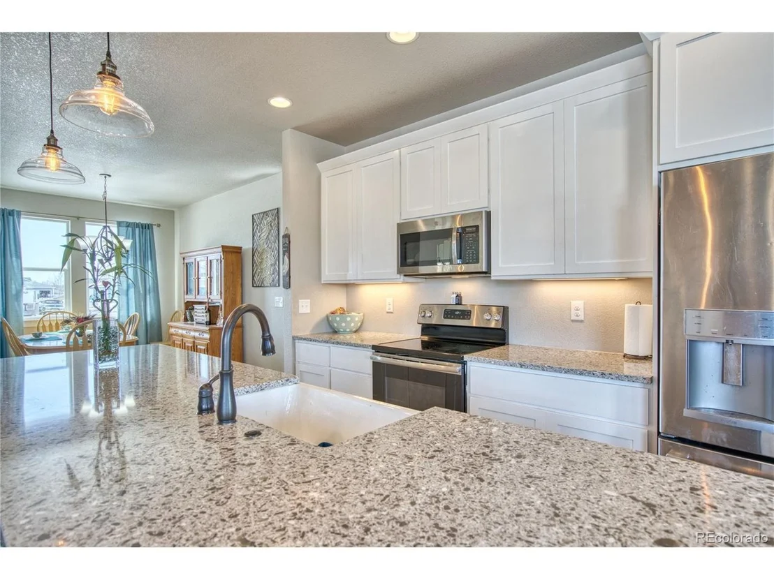 Photo of 345 Foxtail Dr