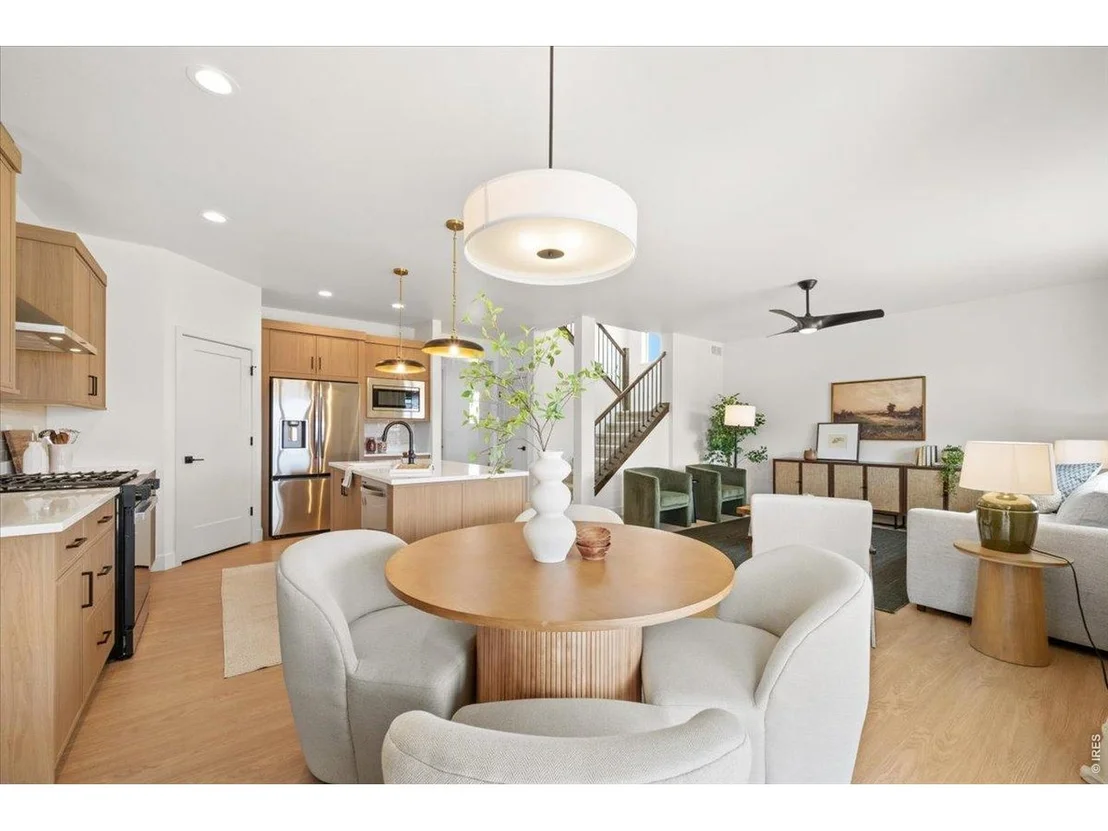 Photo of 28 Snowcap Dr