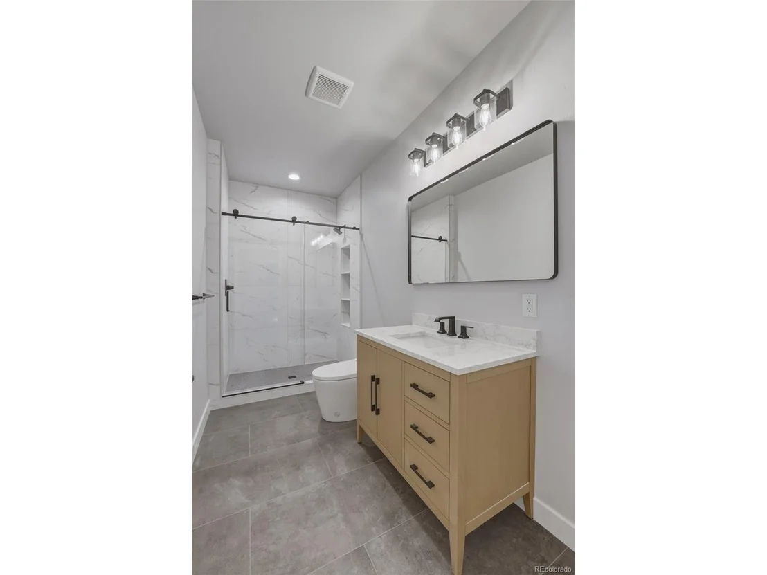 Photo of 920 Copper Dr