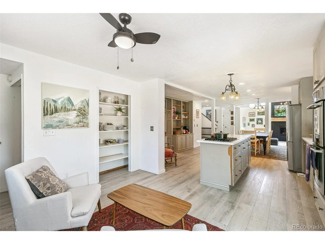 Photo of 1927 Sunset Cir