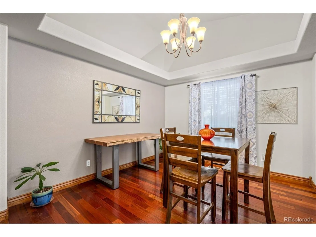 Photo of 6758 Sunburst Ave