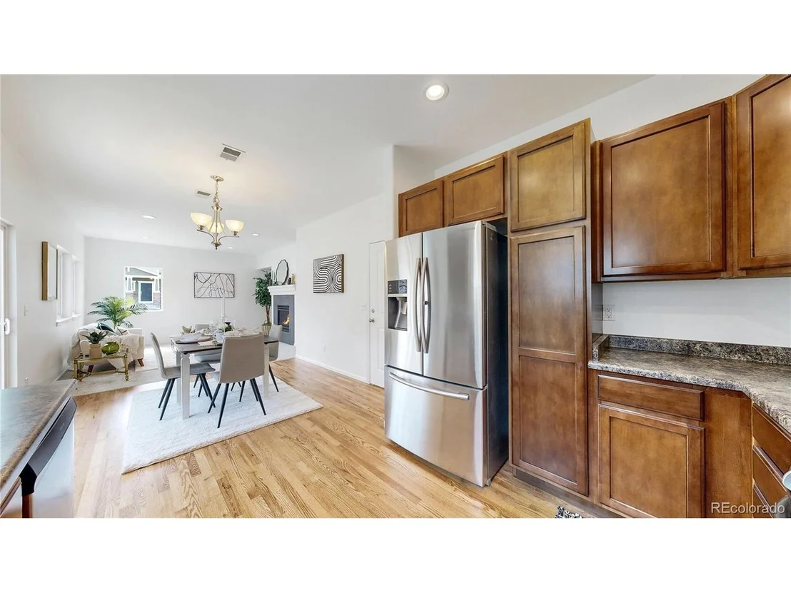 Photo of 14010 Monroe St