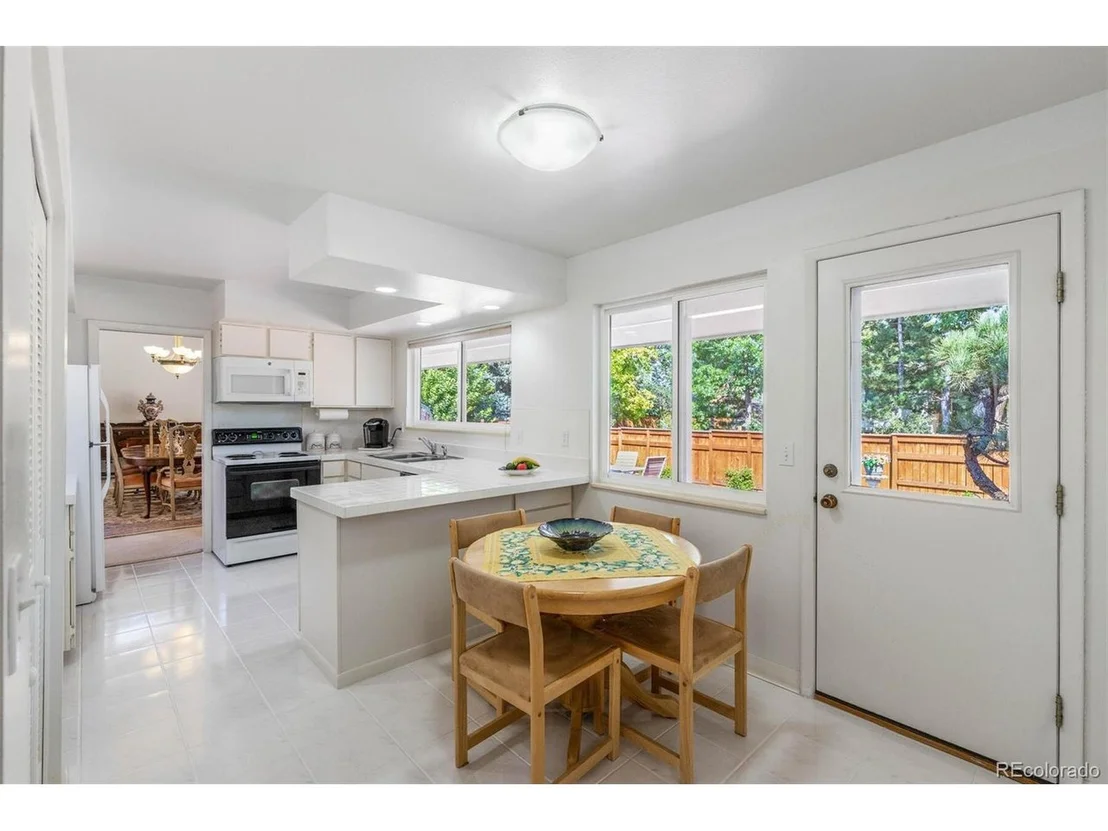 Photo of 300 Fox Dr