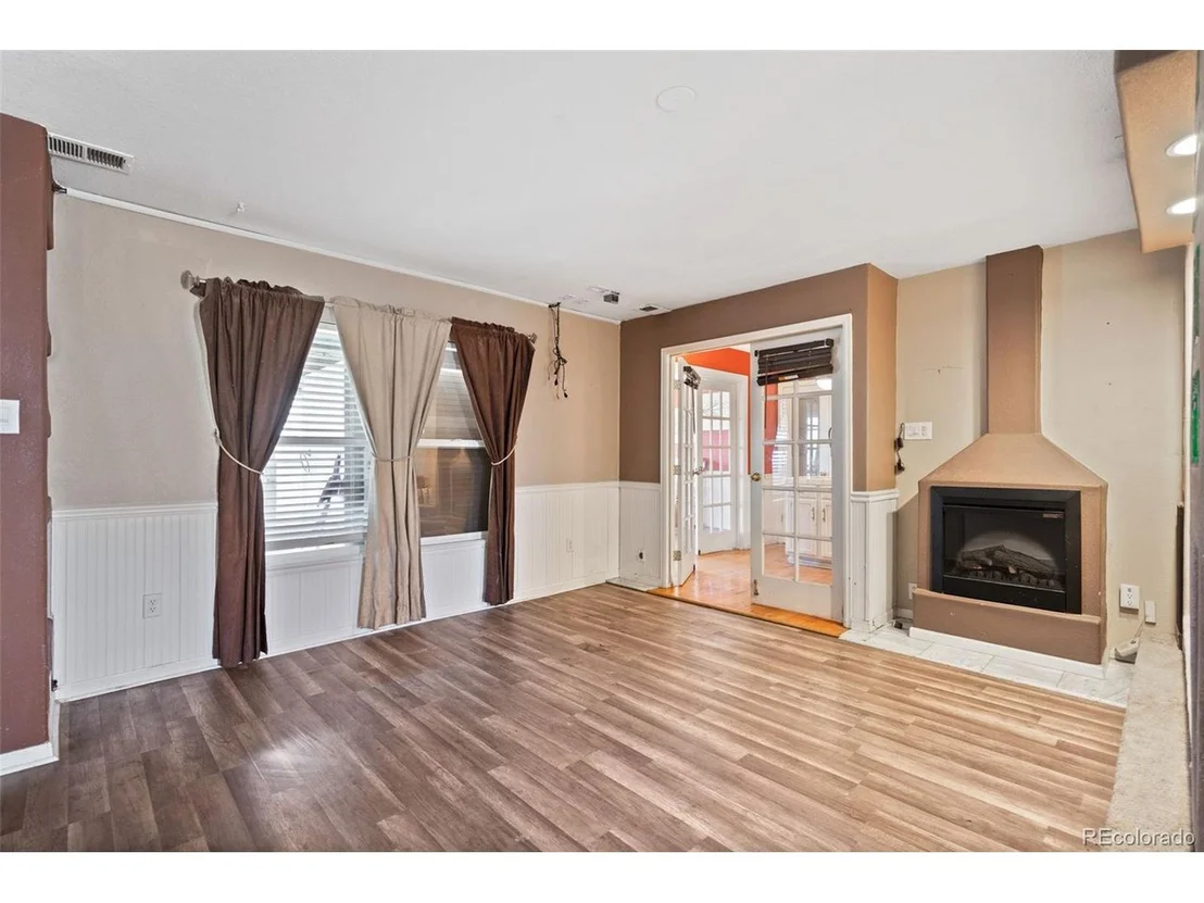 Photo of 7661 Logan St