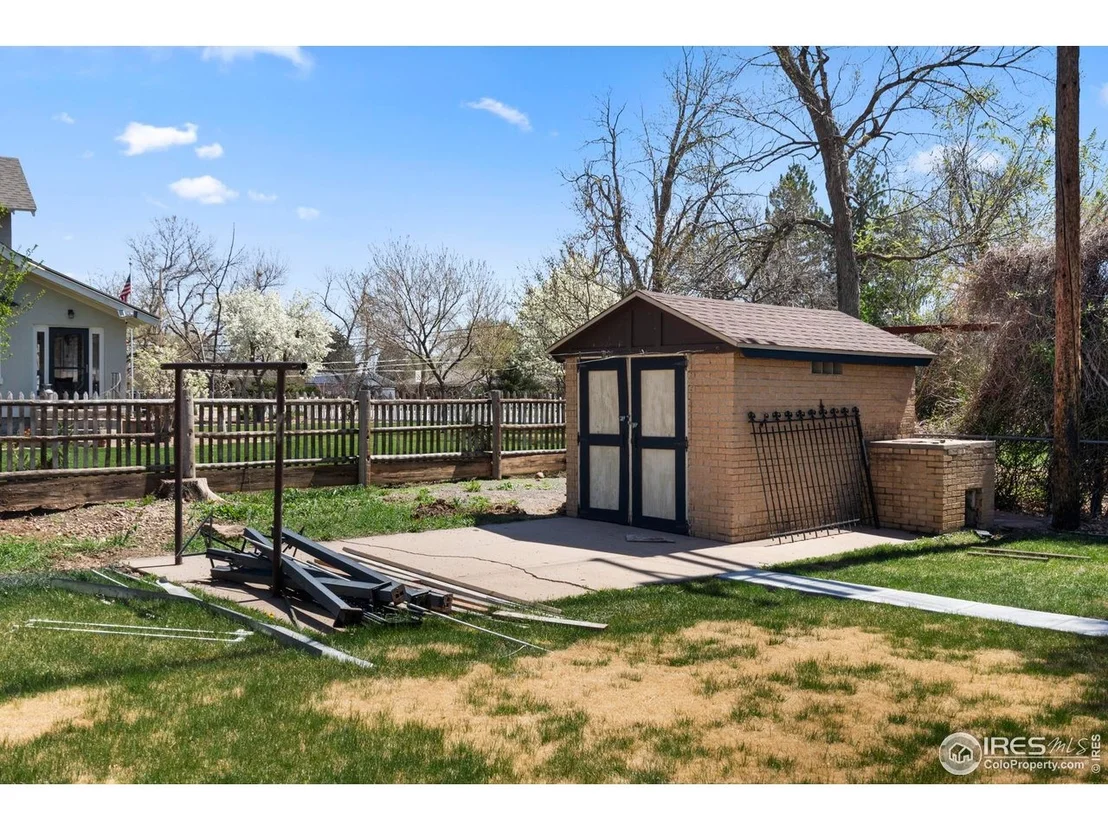 Photo of 2632 Sunset Ln