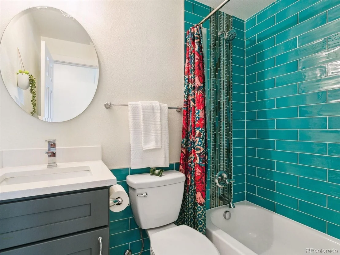 Photo of 207 Iowa Dr