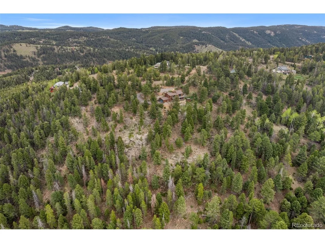 Photo of 25167 Red Cloud Dr