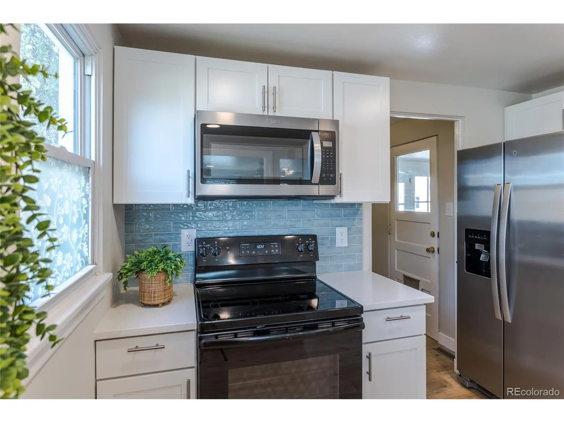 Photo of 6845 W 55th Pl