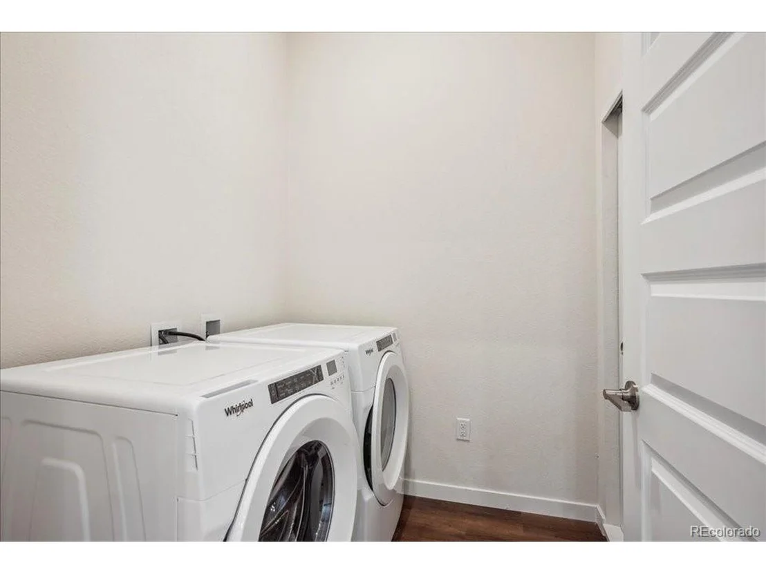Photo of Unit 1102 at 487 Interlocken Blvd